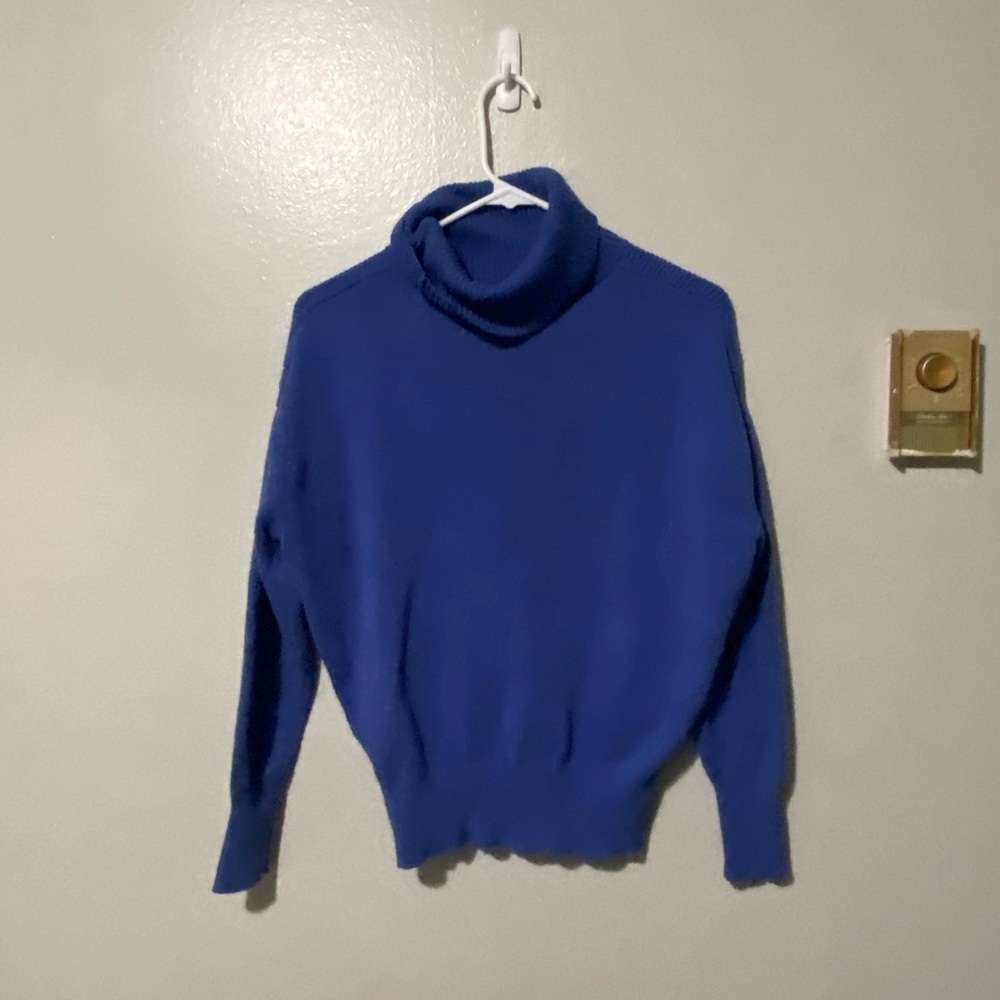Blue turtleneck